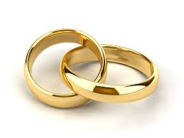 This Picture Represent The Marriage Linking The Two Main Characters Helen And James Together And Eventually Anillo De Matrimonio Anillos De Boda Boda De Oro