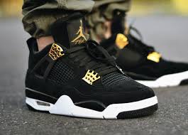 Black And Gold Retro 4s Nike Air Jordan 4 Royalty 2017 In 2020 Jordan Shoes Girls Shoes Sneakers Nike White Nike Shoes