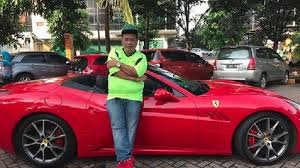 Kisah Lucu Hotman Paris Mau Pamer Mobil Pertamanya Eh Ternyata Malah Mogok Bangka Pos