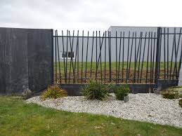 Cloture Mixte Piscine Amenagement Paysager Cloture Aluminium Cloture Jardin