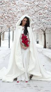 60 Adorable Winter Wonderland Wedding Ideas Winter Wedding Dress Wedding Coat Wedding Cloak