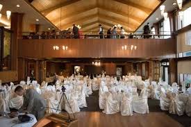 Me Reception Venue The Edmonton Petroleum Club Edmonton Wedding Wedding Venues Reception Venues
