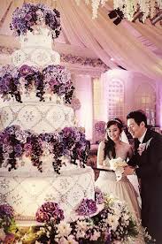Big Beautiful And The Cost Of An Average Wedding Probably Huge Wedding Cakes Wedding Cake Tops Purple Wedding Cake