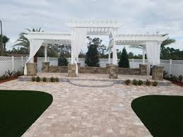 The Secret Garden Outdoor Ceremonies The Grand Manor Melbourne Fl Aisle Wedding Pergola Wedding Pergola Manor Outdoor Ceremony