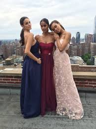 Strapless Long Bridesmaid Dresses In Stunning Prints And Gorgeous Shades Like Navy Burgundy An Bridesmaid Dressing Gowns Maroon Bridesmaid Bridesmaid Dresses