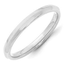 2 5mm Knife Edge Comfort Fit Wedding Band In 10k White Gold Comfort Fit Wedding Band Comfort Fit Band Mens Gold Wedding Band