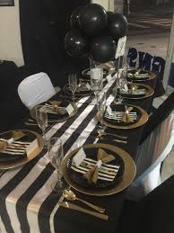 Black And Gold Party Decorations Ideas Pin By Vtra Laloca On Balloon Ideas Gold Party Decorations White Party Decorations Trendy Party Decor