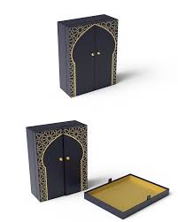 Pin By Nina Dr On Ramadan In 2020 Corporate Gifts Gift Box Design Eid Boxes