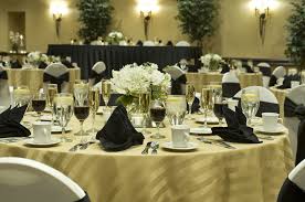 Table Set Up In Ballroom Holiday Inn Va Wedding Venues Airport Wedding
