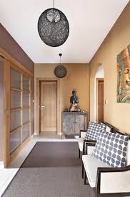 Farbige Wande Im Flur Beige Braun Weisse Decke Interiors Farbige Wande Farben Fur Wande Wohnung
