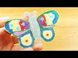 Glitzer Schmetterling Tolle Diy Deko Fur Den Fruhling Basteln Mit Glitzer Kleber Kids Youtube Handwerk Und Basteln Basteln Upcyle Basteln