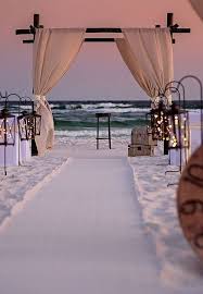 25 Stunning Beach Wedding Ideas You Can T Miss For 2021 Emmalovesweddings Wedding Beach Ceremony Beach Wedding Ceremony Arch Beach Wedding Ceremony Decorations