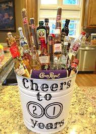 Birthday Gifts For 21 Year Old Male Uk 21 Mini Alcohol Bucket Diy Gifts 21yr Old Birthday Gifts Alcohol Gift Ideas Bucket Gift Ideas Easy Diy Gifts Homemade Gifts Mini Liquor Bottles
