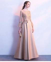 Tntgallery Di Instagram Buat Gaunmu Secantik Kamu Menerima Jasa Jahit Kebaya Wisuda Bridesmaid Gaun Hijab Prom Dress Muslim Fashion Dress Hijab Dress Party