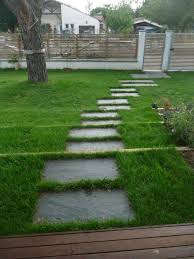 Jardin De Traverses Allees Jardin Jardin Minimaliste Jardins