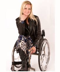 13 Fashionable Clothing Companies For The Disabled Fashion Clothes Women Fashion Adaptive Clothing