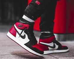 Air Jordan 1 Retro High Og Black And White And Red Ebay Sponsored Air Jordan 1 Retro High Og Gym Red Black Summit White 555088 610 Size 9 5 Sneakers Nike Jordan Sneakers Men Fashion Air Jordans
