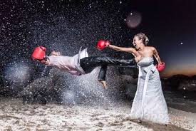 Wedding Photo And Lighting Setup With Ring Flash And Strobe By Yaniv Sofer Photojournalist 1 Wedding Photography Poses Wedding Photos Fun Wedding Photography