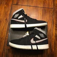 Nike Air Jordan 1 Mid Black Particle Grey White Jordan 1 Mid Black Particle Grey Gym Red For Sale Kicks Collector In 2020 Air Jordans Jordan 1 Mid Jordan 1