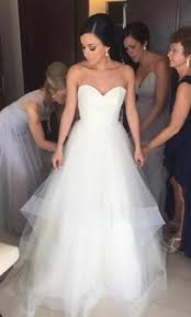 Hayley Paige Maisie Wedding Dress Used Size 4 1 300 Strapless Wedding Dress Sweetheart Strapless Wedding Gown Ruffle Wedding Dress