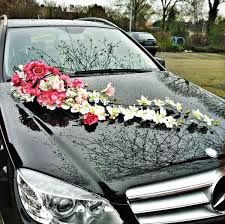 Indian Wedding Car Decoration Ideas That Are Fun And Trendy Wedding Car Decorations Car Decor Bridal Car