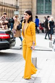 Black And Yellow Suits For Ladies Your Style Women Street Style Women Fashion Street Style Looks
