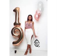 19th Birthday Photoshoot Ideas With Friends B A R B I E Doll Gang Hoe Pinterest Jussthatbitxh Download The App Mercari Use Festa De Aniversario Em Casa Fotos De Aniversario Aniversario De 19 Anos