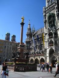 Marienplatz Munchen Germany Stedentrip Reizen Munchen