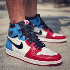 Jordan 1 Mid Patent Black White Gold On Feet Patent Leather 2019 Air Jordan 1 Retro High Og Fearless Ck5666 100 Air Jordans Jordan 1 Retro High Sneakers