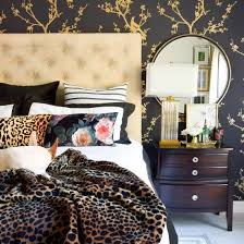 Modern Black And Gold Bedroom Decor Glam Black Gold Master Bedroom Home Decor Bedroom Glam Bedroom Decor Luxurious Bedrooms
