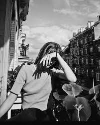 Black And White Film Photography Ideas Vendredi Film Photography 35mm Film Camera Photography Portrait