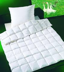 Leichte Sommer Daunendecke Von Brinkhaus Sommerleichte Bettdecke Mit Feiner Daunenfullung Bettdecke Daunendecke Bettdecken