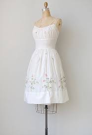 Vintage 1950s White Cotton Sundress Featherweight Rosehips Dress 89 60 Adored Vintage Vinta Vintage 1950s Dresses Vintage Dresses 50s Vintage Dresses