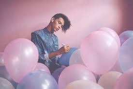 19th Birthday Photoshoot Ideas With Friends 19th Birthday Photoshoot Birthday Photoshoot Baby Birthday Photography Royal Birthday Party