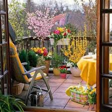 33 Small Balcony Designs And Beautiful Ideas For Decorating Outdoor Seating Areas Small Balcony Garden Small Balcony Design Balcony Decor