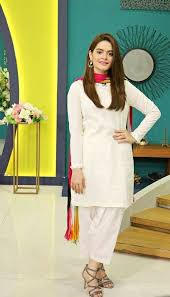 30 Ideas On How To Wear White Shalwar Kameez For Women Stylish Dresses For Girls Simple White Dress Pakistani Fashion Casual