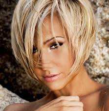 Carr Plongeant Boule Effil Coiffures Coupe And Google Coupe Carre Effile Degrade Court A Idee Coiffure Carre Plongeant Coiffure Carre Court Coupe De Cheveux