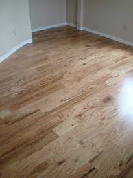 A Beautiful Rustic Natural Red Oak By Mohawk Hardwoods Installed In A Master Bedroom This 5 Wide Engineered Mohawk Hardwood Red Oak Hardwood Floors Red Oak
