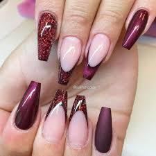 100 New French Manicure Designs To Modernize The Classic Mani French Manicure Designs Manicures Designs Manicure