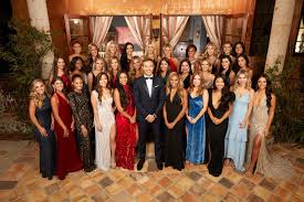 The Bachelor Cast Includes A Frog Hater A Reddit Lover And A Peloton Wife Lookalike Bachelor Premiere Bachelor Cast Bachelor Tonight