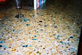 Crushed Glass Counter Tops Professionals And Cons Cons Counter Crushed Glass Professionals Tops In 2020 Glass Countertops Crushed Glass Recycled Glass Countertops
