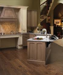 Kitchen Bath And Closet Cabinetry By Wellborn Cabinet Inc Wellborn Cabinets Home Kitchen Cabinet Samples