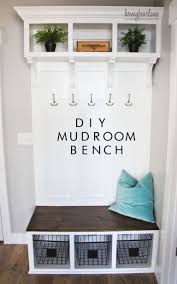 Diy Mudroom Bench Honeybear Lane Diy Mudroom Bench Mud Room Storage Home Diy