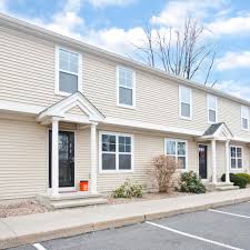 139 Union Street Unit 25 Westfield Ma 01085 In 2020 Townhouse Condos For Sale Condo