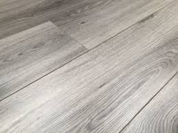 Grab Cheap Laminate Click Flooring To Create A Nice Living Room Space That Has These Unusually Large Machines In Them Flooring Bedroom Flooring Click Flooring
