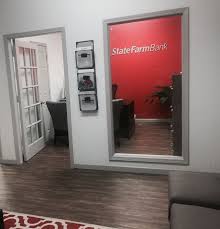 Statefarm Officedecor Choosecasey Www Choosecasey Com State Farm Office Office Remodel State Farm Insurance