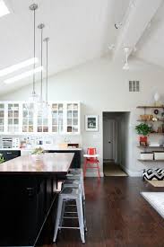 Vaulted Ceilings White Or Wood Thewhitebuffalostylingco Com Vaulted Ceiling Kitchen House Tweaking Vaulted Ceiling Lighting