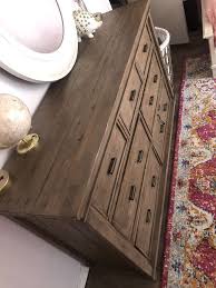 Hardwood Dresser For Sale In El Paso Tx Offerup Used Furniture For Sale Dressers For Sale Furniture