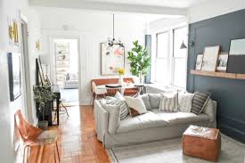 Small Space Living Series New York City Apartment With Crystal Ann Interiors Nesting With Grace City Apartment Decor Small Apartment Interior Ny Apartment Decor