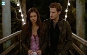 Photos The Vampire Diaries Season 1 Promotional Episode Photos Episode 1 01 Pilot 015 Vampire Diaries Seasons Vampire Diaries Vampire